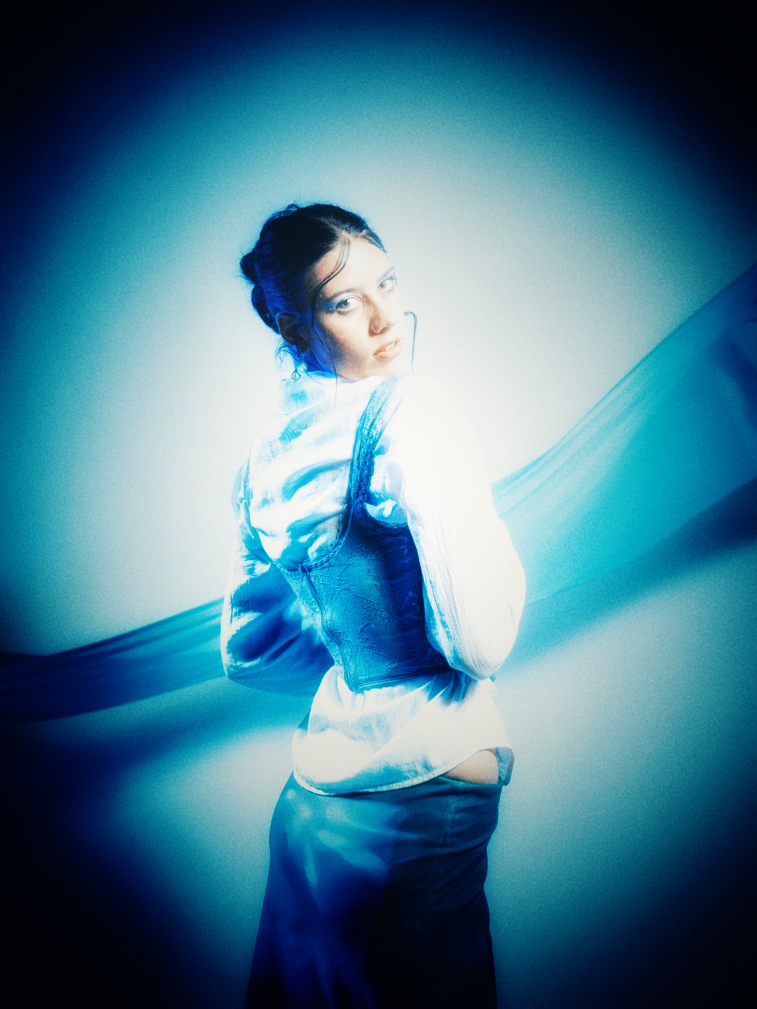 BLUE